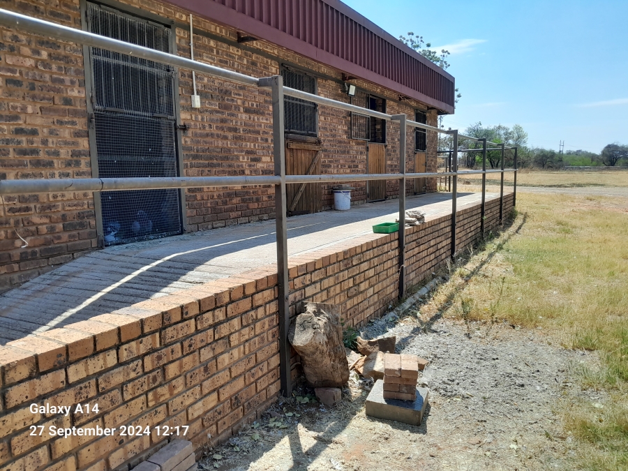 4 Bedroom Property for Sale in Waterval S H North West